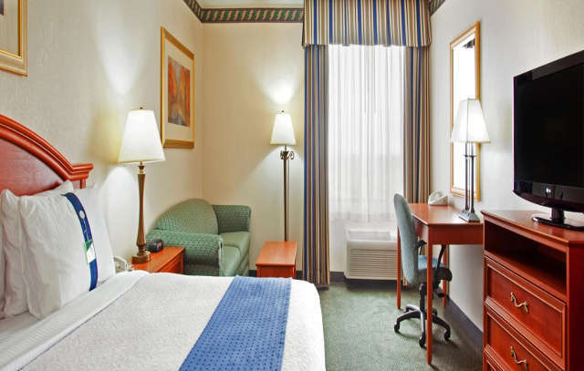 Hotel By Ihg 3*